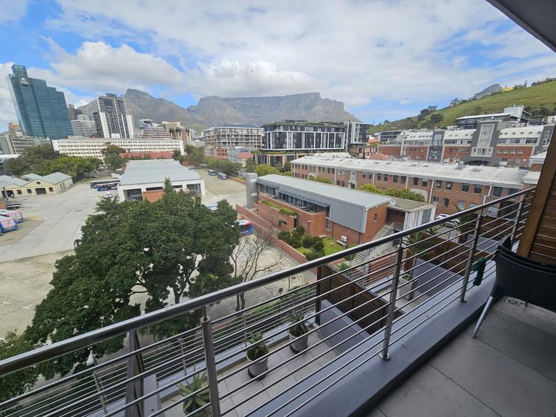 To Let 1 Bedroom Property for Rent in De Waterkant Western Cape